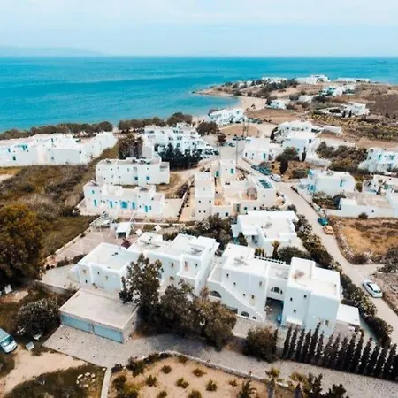 Nausithoe 1 Paros * Logaras